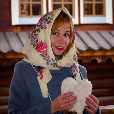 russian-beauty-4686377_640